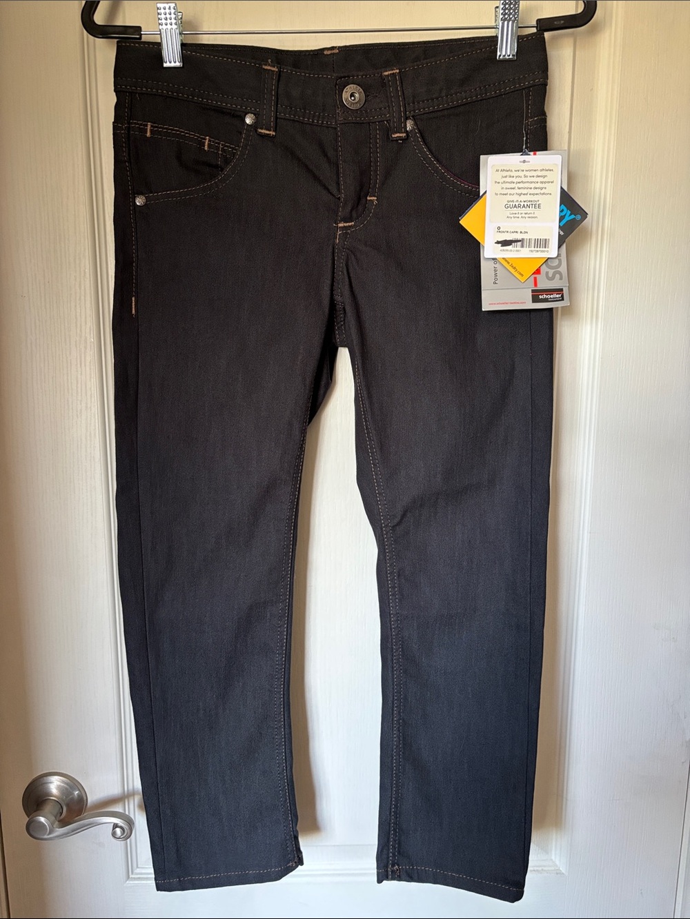 Athleta Women’s Stretch Capri Pants NWT Size 0 Charcoal